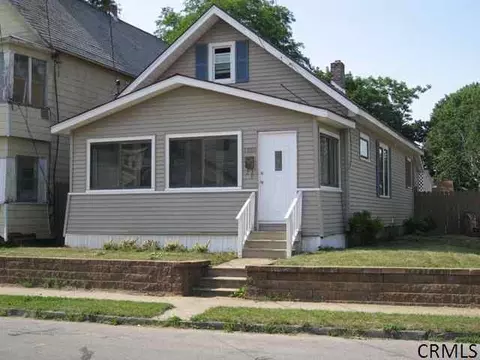1901 Jerome Ave, Schenectady, NY 12306 photo 1