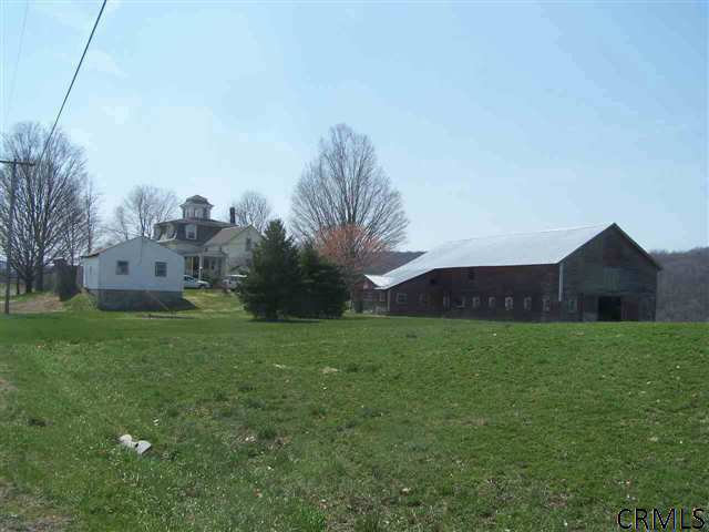 237 Butler Rd, Hampton, NY 12832 photo 1