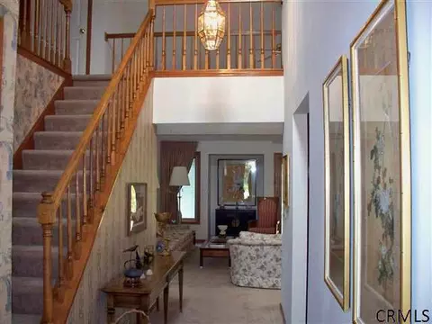 61 Constitution Ct, Glenmont, NY 12077 photo 3