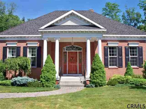 16 Fieldstone Dr, Delmar, NY 12054 photo 1
