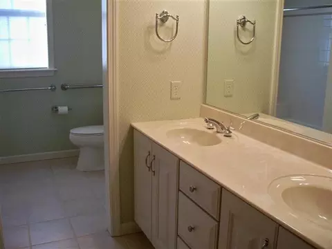 16 Fieldstone Dr, Delmar, NY 12054 photo 10