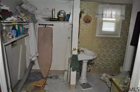 111 Prospect St, Schenectady, NY 12308 photo 4