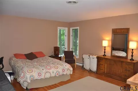 12 Raspberry Dr, Malta, NY 12020 photo 10
