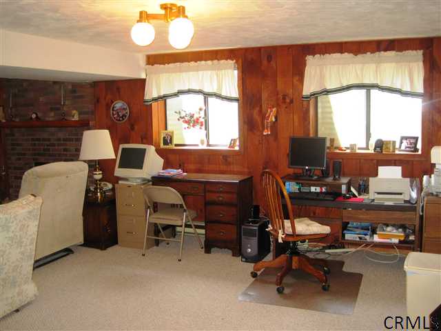 74 Algonquin Rd, Clifton Park, NY 12065 photo 5