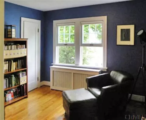 32 Forest Rd, Delmar, NY 12054 photo 9