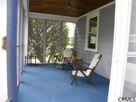 32 Forest Rd, Delmar, NY 12054 photo 6