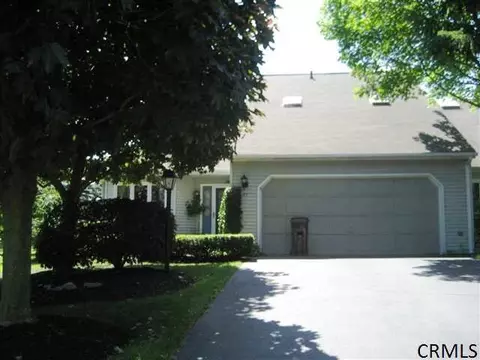 57 Constitution Ct, Glenmont, NY 12077 photo 14