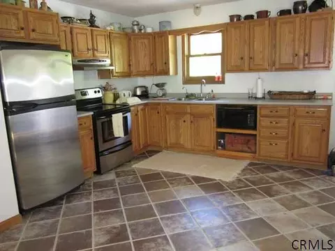 130 Perth Fitness Rd, Broadalbin, NY 12025 photo 2