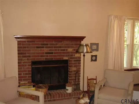 27 Eton Dr, Slingerlands, NY 12159 photo 6