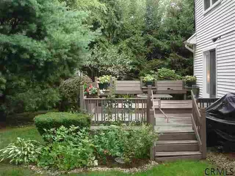 10 Brinker Cir, Glenmont, NY 12077 photo 10