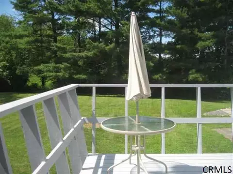 57 Jericho Rd, Selkirk, NY 12158 photo 5