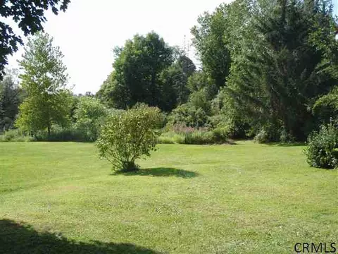16 S Second Ave, Broadalbin, NY 12025 photo 4