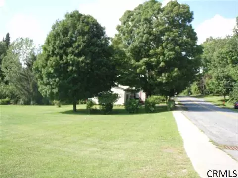 16 S Second Ave, Broadalbin, NY 12025 photo 3