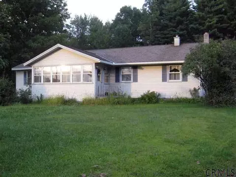 311 Midline Rd, Amsterdam, NY 12010 photo 1