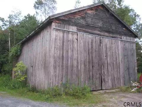 311 Midline Rd, Amsterdam, NY 12010 photo 12