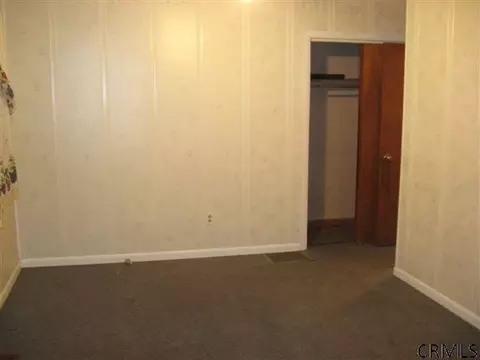 311 Midline Rd, Amsterdam, NY 12010 photo 7