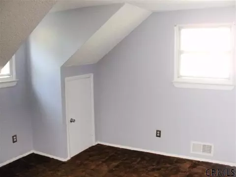130 Ray Ave, Schenectady, NY 12304 photo 9