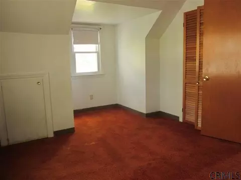 2801 Clyde Ave, Schenectady, NY 12306 photo 10