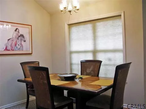 6 Devon Ct, Voorheesville, NY 12186 photo 5