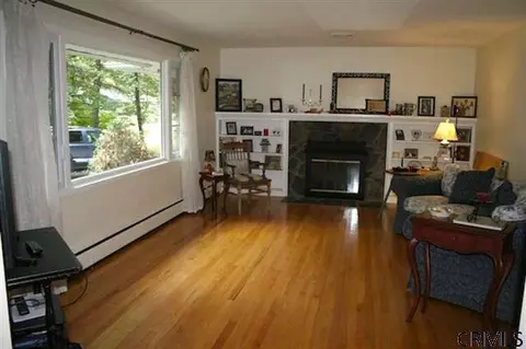 136 Mosher Rd, Delmar, NY 12054 photo 10