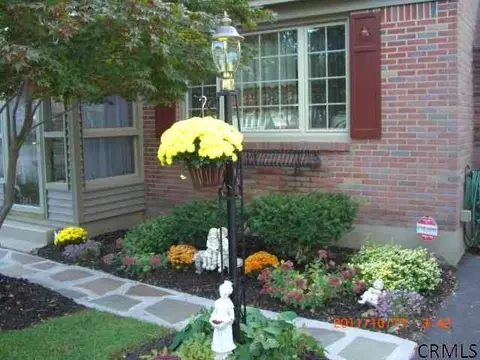 1343 Sumner Ave, Schenectady, NY 12309 photo 2