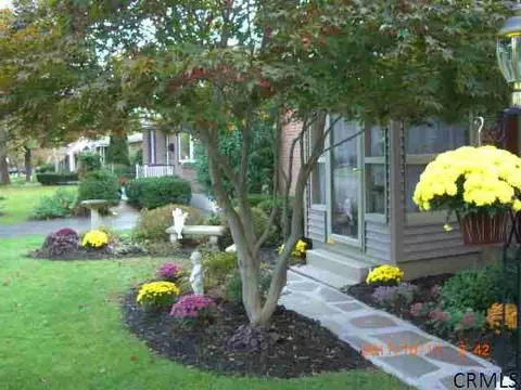 1343 Sumner Ave, Schenectady, NY 12309 photo 3