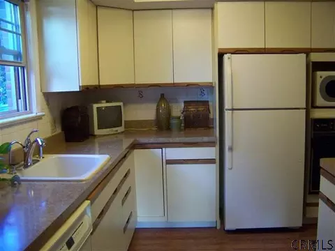 1343 Sumner Ave, Schenectady, NY 12309 photo 8