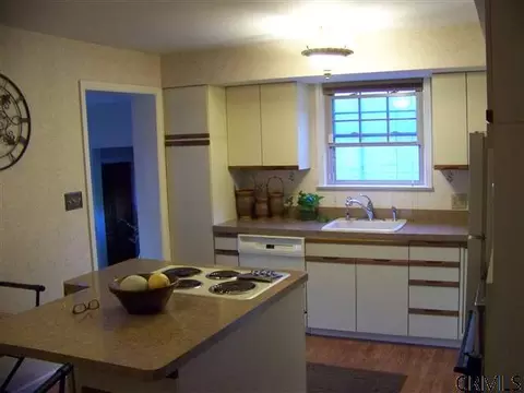 1343 Sumner Ave, Schenectady, NY 12309 photo 9
