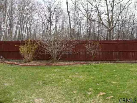 275 Starr Ave, Schenectady, NY 12304 photo 12