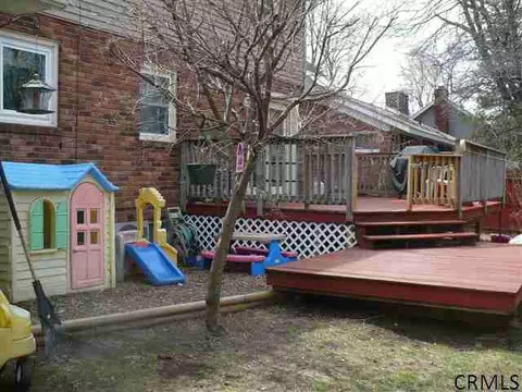 275 Starr Ave, Schenectady, NY 12304 photo 11