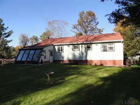 3156 Spawn Rd, Schenectady, NY 12303 photo 2