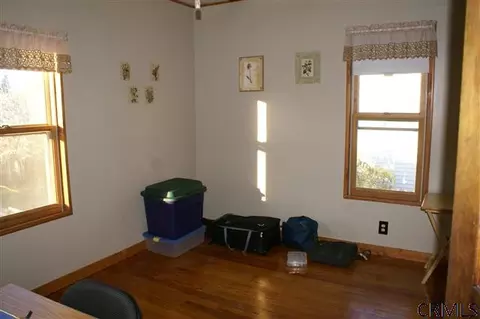 41 Chiswell St, Schenectady, NY 12304 photo 13
