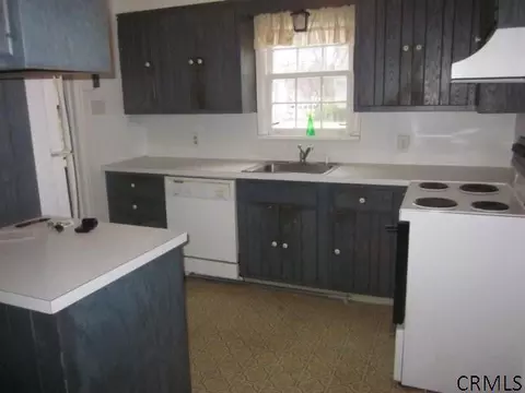 1 Werner Ave, Delmar, NY 12054 photo 3