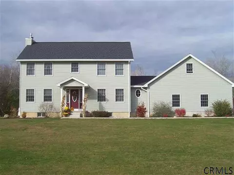 148 Robert Rd, Perth, NY 12010 photo 1