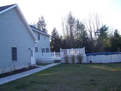 148 Robert Rd, Perth, NY 12010 photo 4