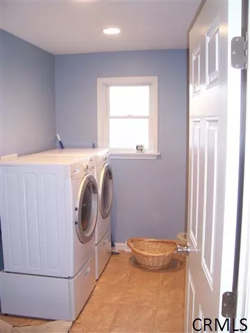 148 Robert Rd, Perth, NY 12010 photo 5