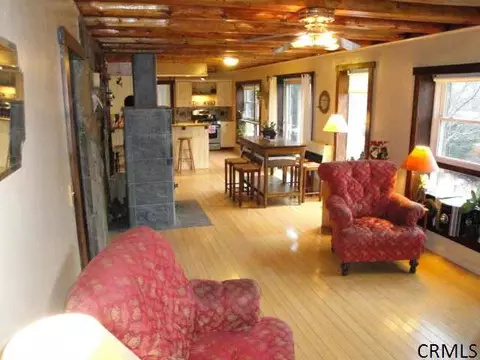 103 Clearview Dr, Cobleskill, NY 12043 photo 2