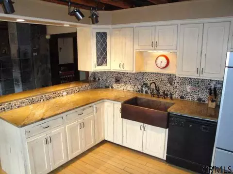 103 Clearview Dr, Cobleskill, NY 12043 photo 8