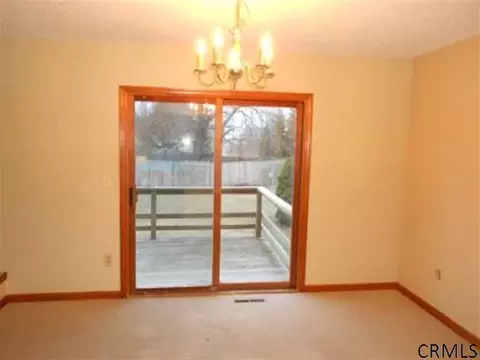 24 Captains Blvd, Halfmoon, NY 12188 photo 5