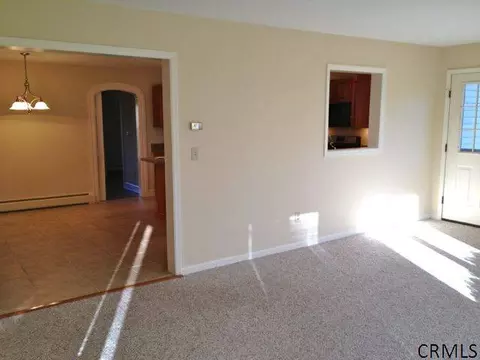 180 Anthony Rd, Halfmoon, NY 12065 photo 9