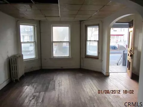 839 Grant Ave, Schenectady, NY 12307 photo 4