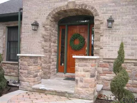 25 Timberwick Dr, Halfmoon, NY 12065 photo 1
