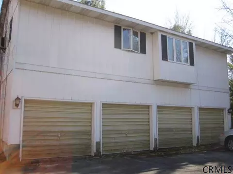 341 E High St, Malta, NY 12020 photo 2