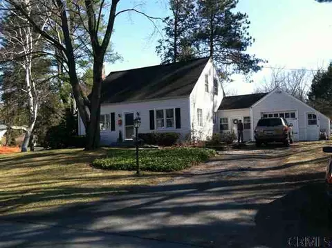 25 Pine St, Delmar, NY 12054 photo 1