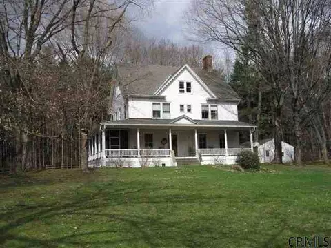 922 River Rd, Selkirk, NY 12158 photo 1