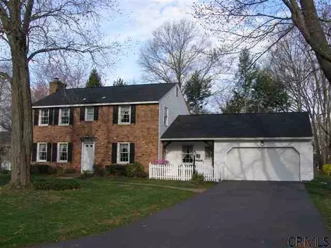 15 Heather Ln, Delmar, NY 12054 photo 1