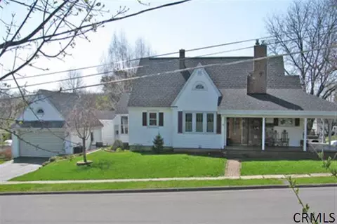 4 W Third Ave, Johnstown, NY 12095 photo 1