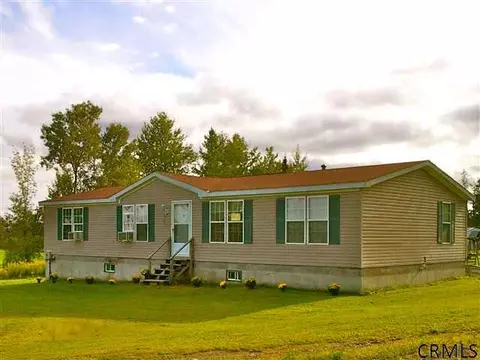 458 Midline Rd, Amsterdam, NY 12010 photo 1