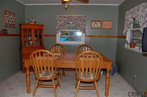 121 Lansing Rd, Schenectady, NY 12304 photo 3