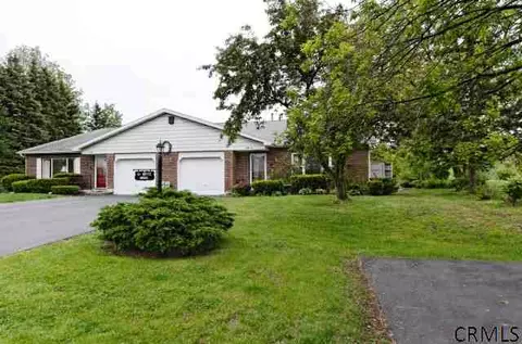 42 Olympian Dr, Slingerlands, NY 12159 photo 1